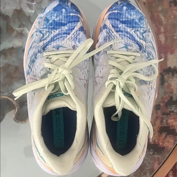 Hoka Clifton 8 Women's Blue and White Athletic Shoes - Picture 2 of 5
